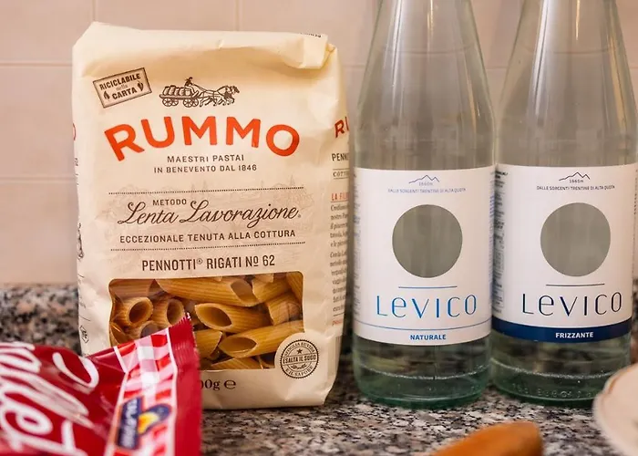 Apartment Boulevard *