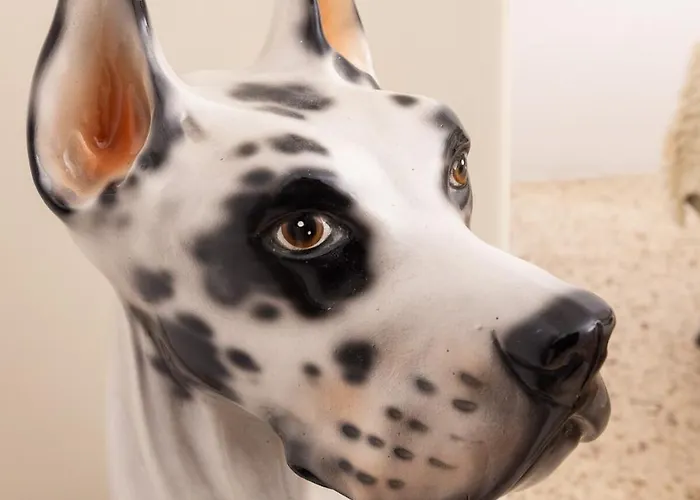 Boulevard Apartment *